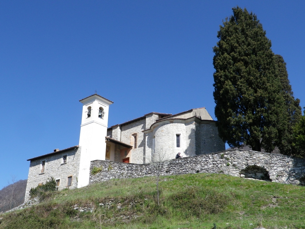 Sant' Antonino, Castel San Pietro